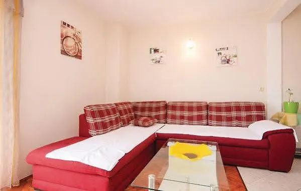 Apartments In Traù